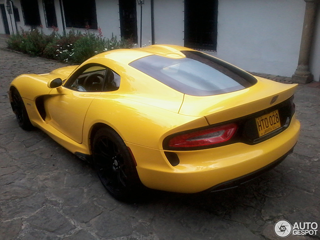 Spotted in Colombia: SRT Viper GTS 2013